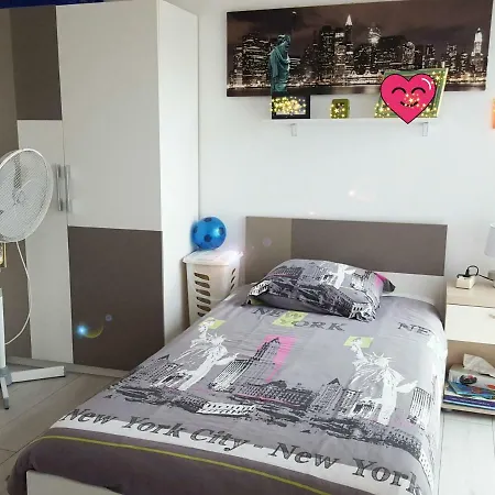 ベッド・アンド・ブレックファスト D'hotes Chez Pat Et Nanou シス・フール・レ・プラージュ